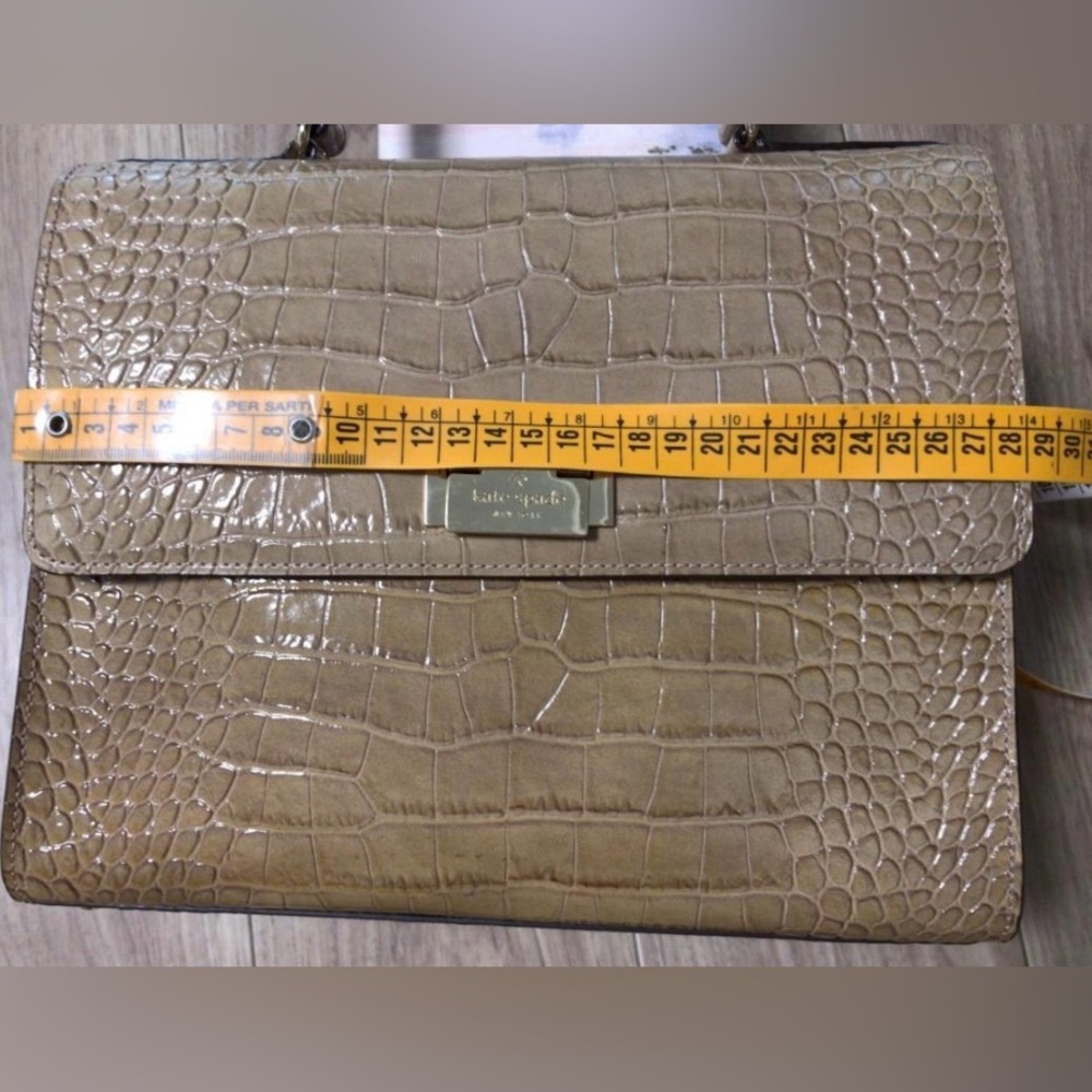 Kate spade enamel 2way bag - Picture 7 of 9